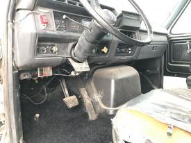 Ford F900 Dash Assembly - For Parts