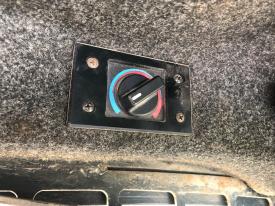 John Deere 260 Heater & AC Control - Used