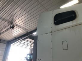 Freightliner COLUMBIA 120 White Right/Passenger Upper Side Fairing/Cab Extender - Used