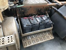 Freightliner FLD112 Left/Driver Battery Box - Used