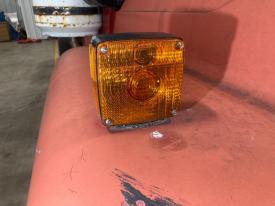 Mack RS600 Hood Right/Passenger Marker Lighting, Exterior - Used