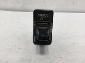 International 9400 Cruise SET/RESUME Dash/Console Switch - Used | P/N 2007303C10522