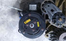 Freightliner Classic Xl Air Conditioner Compressor - Used