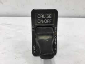International 9200 Cruise ON/OFF Dash/Console Switch - Used | P/N 2007305C10441