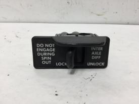 Freightliner CASCADIA Inter Axle Lock Dash/Console Switch - Used | P/N 32701A65G