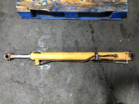 Case 1845C Right/Passenger Hydraulic Cylinder - Used | P/N G109773