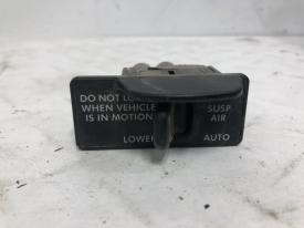 Freightliner CASCADIA Suspension Dash/Console Switch - Used | P/N 3270325E