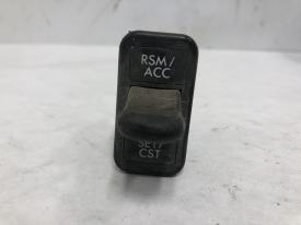 Freightliner COLUMBIA 120 Cruise SET/RESUME Dash/Console Switch - Used | P/N A0630769012