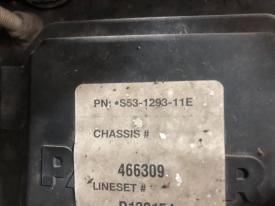 Kenworth T680 Fuse Box - Used | P/N P221075