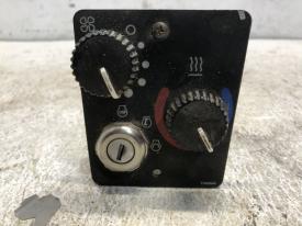 John Deere 544J Heater & AC Control - Used