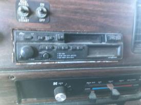 Freightliner FLD120 Cassette A/V Equipment (Radio)