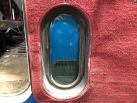 Peterbilt 378 Right/Passenger Door Glass - Used