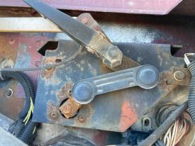 Freightliner Classic Xl Left/Driver Windshield Wiper Motor - Used
