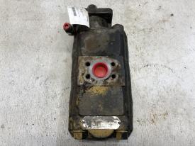 Case 35 Right/Passenger Hydraulic Motor - Used | P/N S511234