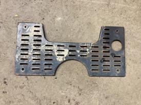 GMC C7500 Right/Passenger Step (Frame, Fuel Tank, Faring) - Used
