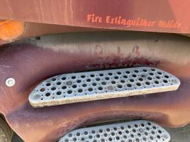 Kenworth T2000 Left/Driver Step (Frame, Fuel Tank, Faring) - Used