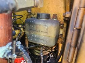 Case 721 Brake Fluid Resivoir - Used | L127739