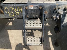 Freightliner COLUMBIA 120 Left/Driver Step (Frame, Fuel Tank, Faring) - Used