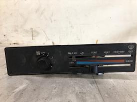 Freightliner FLD112 Heater A/C Temperature Controls - Used