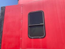 Freightliner COLUMBIA 120 Right/Passenger Sleeper Window - Used