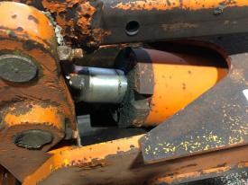 John Deere 670A Hydraulic Cylinder - Used | P/N AT41017