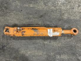 John Deere 670A Left/Driver Hydraulic Cylinder - Used | P/N AT43449