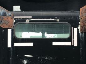 Freightliner COLUMBIA 120 Back Glass - Used