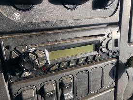 International DURASTAR (4400) CD Player A/V Equipment (Radio)