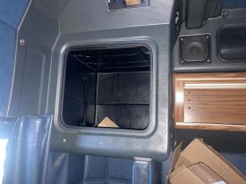 Peterbilt 377 Right/Passenger Sleeper Cabinet - Used