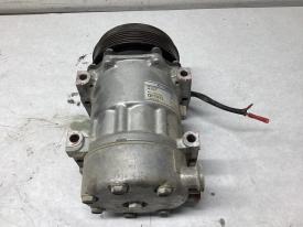 Peterbilt 389 Air Conditioner Compressor - Used | P/N LE0122