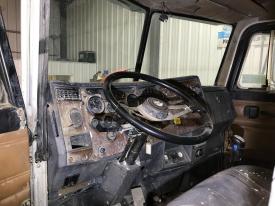 1987-2000 Peterbilt 357 Dash Assembly - Used