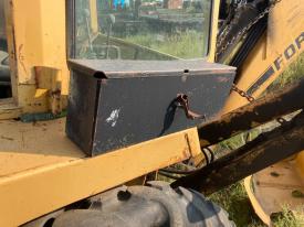 Ford 555 Tool Box Only, Mounts To Fender - Used | E1NN17005CA