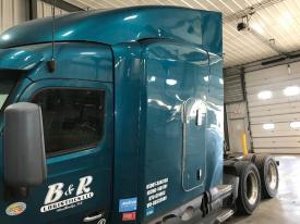 2013-2025 Peterbilt 579 Blue For Parts Sleeper - For Parts