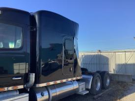 2013-2025 Peterbilt 579 Black For Parts Sleeper - For Parts