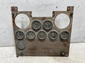 Peterbilt 357 Speedometer Instrument Cluster - For Parts