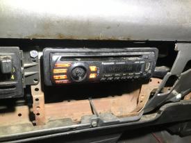 GMC W5500 CD Player A/V Equipment (Radio)