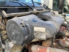 International 9200 Right/Passenger Air Cleaner - Used