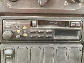 International 4400 Cassette A/V Equipment (Radio)