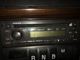Volvo VNL CD Player A/V Equipment (Radio), Screen Cracked