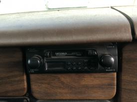 International S1900 Cassette A/V Equipment (Radio)