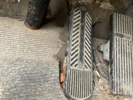 Kenworth T300 Foot Control Pedal - Used
