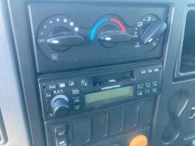International 4200 Cassette A/V Equipment (Radio)
