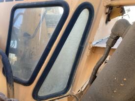 Case 680E Right/Passenger Equip Side Glass - Used