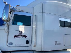 Peterbilt 386 White Left/Driver Cab to Sleeper Side Fairing/Cab Extender - Used