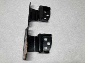 Freightliner M2 106 Right/Passenger Door Hinge, Front - Used | P/N A1865615000