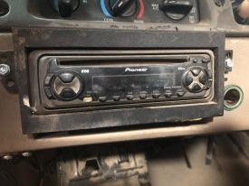 Sterling L8513 CD Player A/V Equipment (Radio)