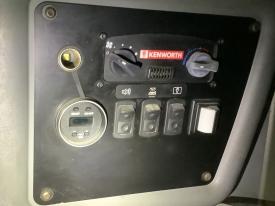 Kenworth T2000 Sleeper Control - Used