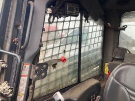 New Holland L185 Right/Passenger Equip Side Glass - Used | P/N 87651306