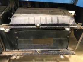 Kenworth T660 Battery Box - Used