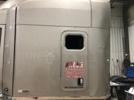2013-2025 Peterbilt 579 Tan For Parts Sleeper - For Parts
